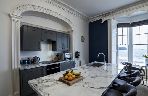 Tenby Apartment | Pieces of Eight - 2 Bedroom Apartment - Tenby