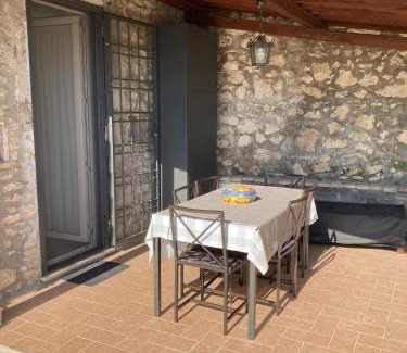 Roccantica House | Piedirocca Apartments