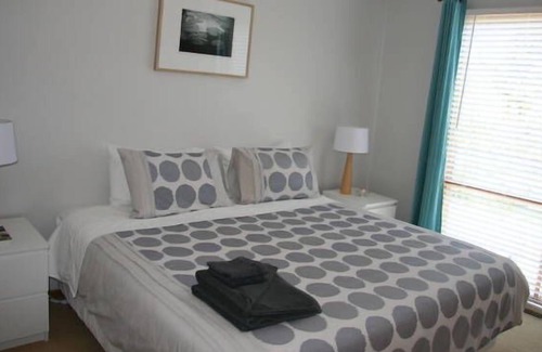 Shoreham Apartment | Pier 3 self contained
