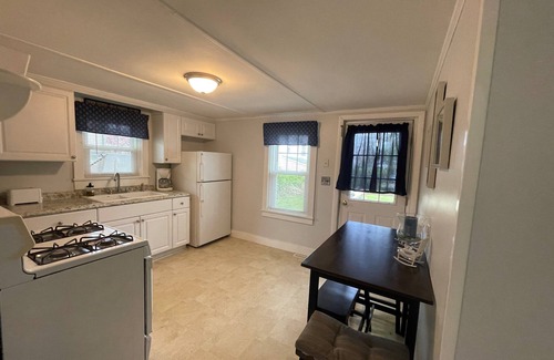 Narragansett Pier Cottage | Pier Cottage .5 Mile from the Beach, Includes 2 Beach Passes!