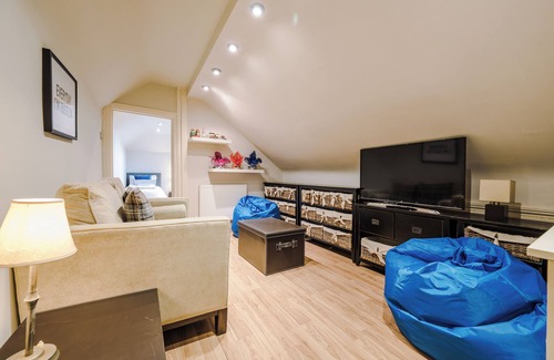 Blackpool Town Center House | Pier View House - Blackpool