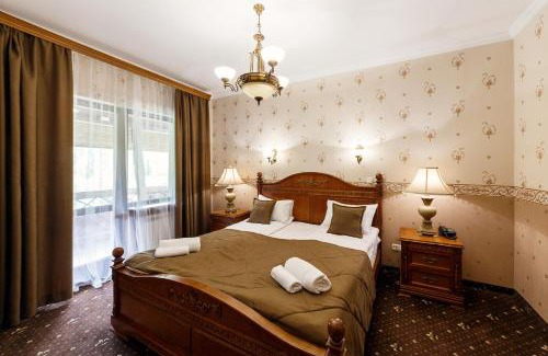 Tatariv Hotel | Pigy