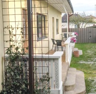 Kuressaare Apartment | Pihtla tee külaliskorter 2