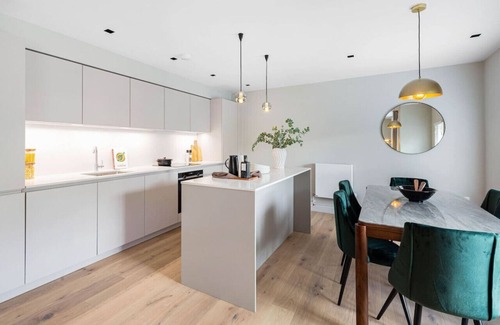 Churchill Apartment | Pimlico Road Chelsea 2 bedroom apartment