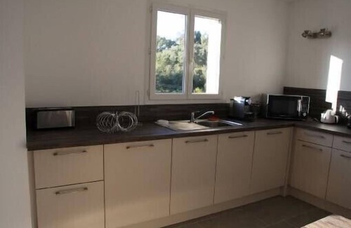 Pinarellu Apartment | Pinarello Appt standing 6/8 pers, sea view, beach 500 m and discovery of Corsican wines