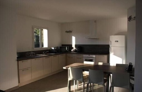 Pinarellu Apartment | Pinarello Appt standing 6/8 pers, sea view, beach 500 m and discovery of Corsican wines