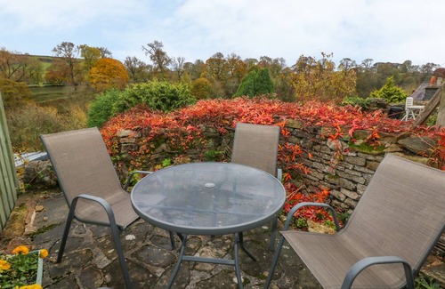Youlgreave Cottage | PINE COTTAGE, pet friendly, with a garden in Youlgreave