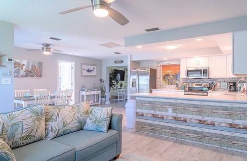 Saint James City House | Pine Island Beach House! *Gulf Access, Heated Pool, Hot Tub & Boat Dock*