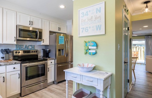 Pine Knoll Shores House | Pine Knoll Townes 132: Almost Oceanfront Townhouse in Pine Knoll Shores, NC!