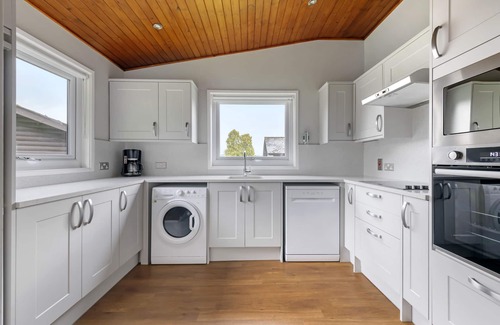Warton Apartment | Pine Lake Resort