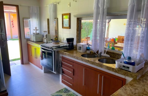 Unamar House | Pine nuts