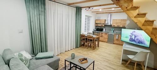 Sosnowka House | Pine Peak Holiday House Sosnówka