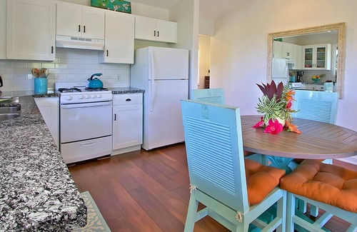 Pauwela Cottage | Pineapple Cottage B&B Vacation Rental Haiku Maui, Lic#BBPH2015/0011