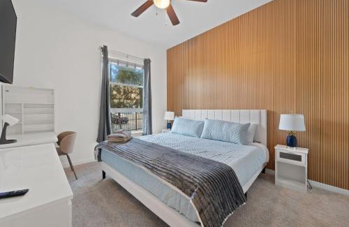 Mission Valley Apartment | Pineapple Haven