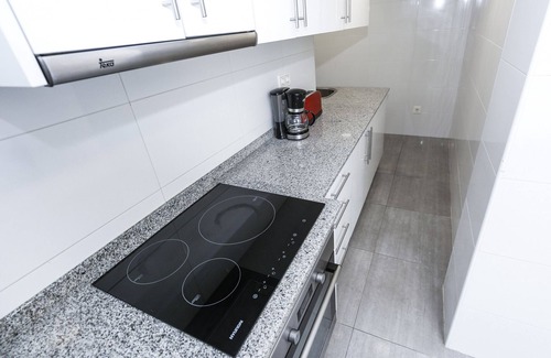 La Pineda Apartment | PINEDA 7 with communal pool, beach at 100m