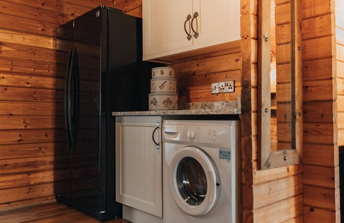 Bleddfa Cottage | Pines Pitch - Wooden Cabin Sleeping 6 guests, Pet Friendly