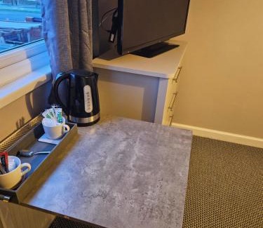 Grimsby House | Pinewood House Grimsby