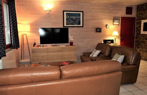 Pleumeur-Bodou House | Pink granite coast, peninsula of Landrellec 5mn walk from the beach