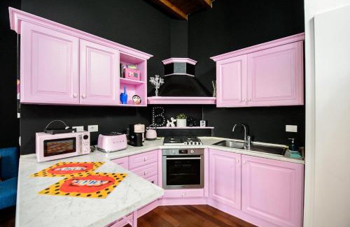 Old Town Apartment | PINK HOUSE TORTELLINOSUITE Modena