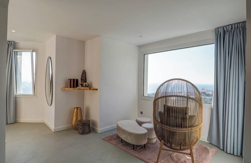 Sitges Apartment | Pink Loft by Hello Homes Sitges