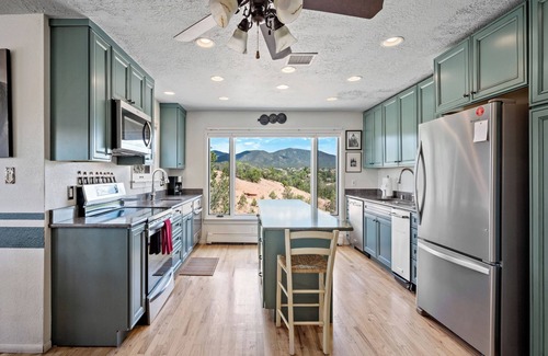 Northeast Santa Fe House | Pinon Vista - Panoramic Views, Walk to the Plaza
