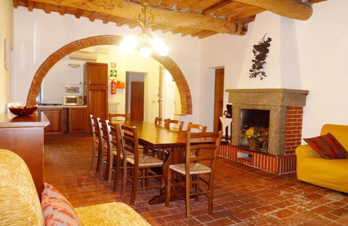 Latignano Other | Pinzale farmhouse, swimming pool, air conditioning, ideal for families and friends