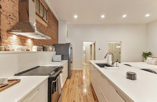 Hurricane Apartment | Pioneer Park, Splash Pad Close & Pet Friendly!
