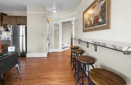 Historic Downtown District House | Pioneer Vacation Rentals - Pioneer South downtown Ashland