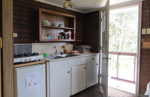 Regional District of Bulkley-Nechako RV Rental | Piper's Glen Resort Cabin