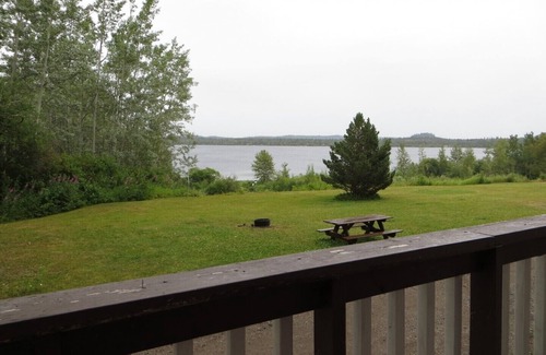 Regional District of Bulkley-Nechako RV Rental | Piper's Glen Resort Cabin