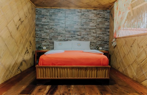 Tarapoa Cabin | Piranha Eco-Lodge with Guided Tour