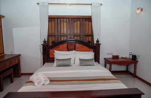 Svay Pao Hotel | Piseth Private Villa Hotel