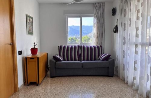 Benicassim Apartment | Piso a pie de playa con piscina y vistas al mar