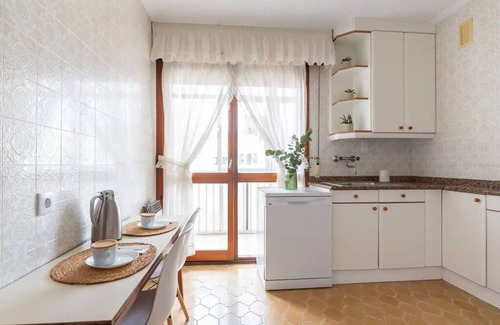 Santander Apartment | Piso con parking Alto Miranda
