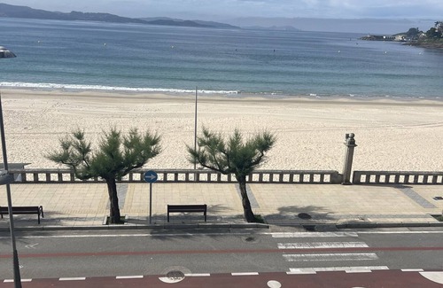 Sanxenxo Condo | Piso de Lujo en Primera Línea de Playa en Sanxenxo