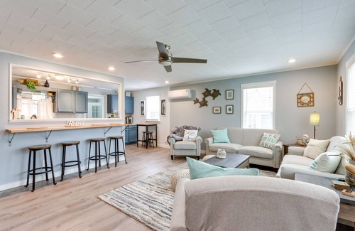 Pittsburg House | Pittsburg Vacation Rental < 1 Mi to Boat Launch