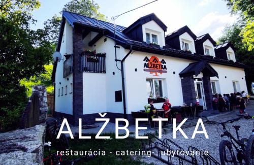 Strecno House | Pizzeria Alžbetka