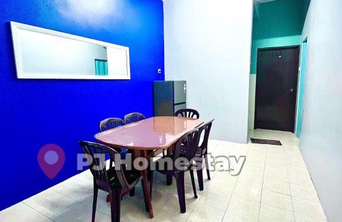 Parit Raja House | PJ Homestay