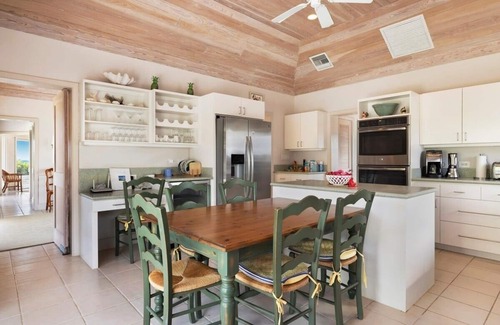 Double Bay House | Plage Rose Estate 4 Bedroom Home