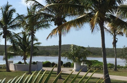 Double Bay House | Plage Rose Estate 4 Bedroom Home