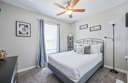 Adairsville House | Plan A Trip To The Lake In This Open Air Cozy Home