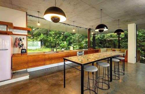 Whitfield Villa | Planchonella House - Eco Stay de Luxe