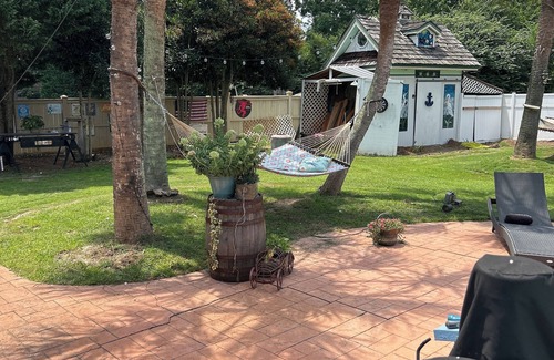 Oak Grove Cottage | Planning a trip to Columbia? We have the perfect place to stay!