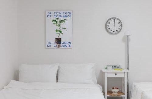 Cheongdam Apartment | Plant 302