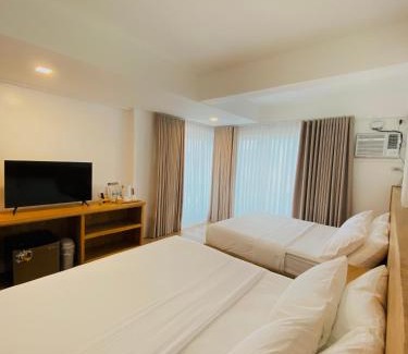 Baler Hotel | Playa Azul Baler