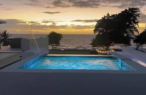 Rio Claro-Mayaro Villa | Playa Del Maya Luxury Beachfront Villa Bedroom 3