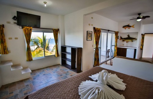 El Hawaii Hotel | Playa Plana Hotel