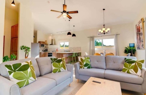 Las Escobas del Venado House | PLAYA VENAO Special! May8-18 Quiet 3+2 Walk To Surf CP#4