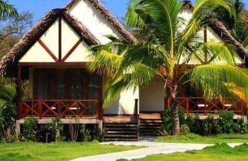 Las Escobas del Venado Hotel | Playa Venao Hotel Resort