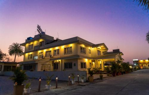 Bhopal Hotel | Playotel Resort Bhopal
